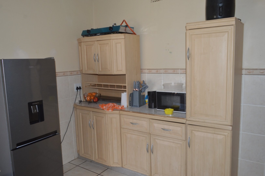 2 Bedroom Property for Sale in La Hoff North West